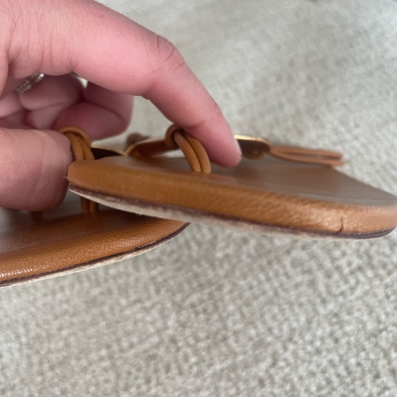 Tory Burch Patos - Picture 2 of 5